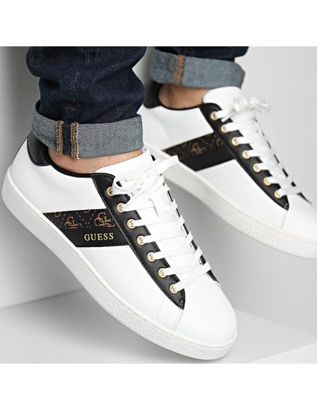 Sneakers Guess bianche FMPNOILEA12 WBROC