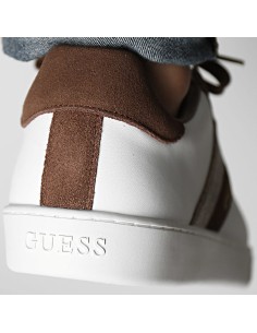 Borsa Guess lilla hwxg84